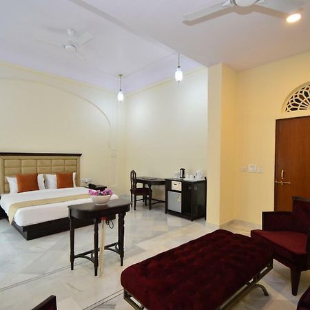 Aaram Baagh Agra By Pachar Group Hotel Bagian luar foto