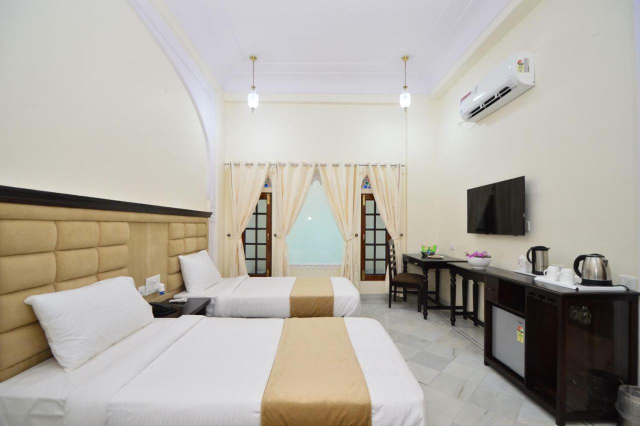 Aaram Baagh Agra By Pachar Group Hotel Bagian luar foto