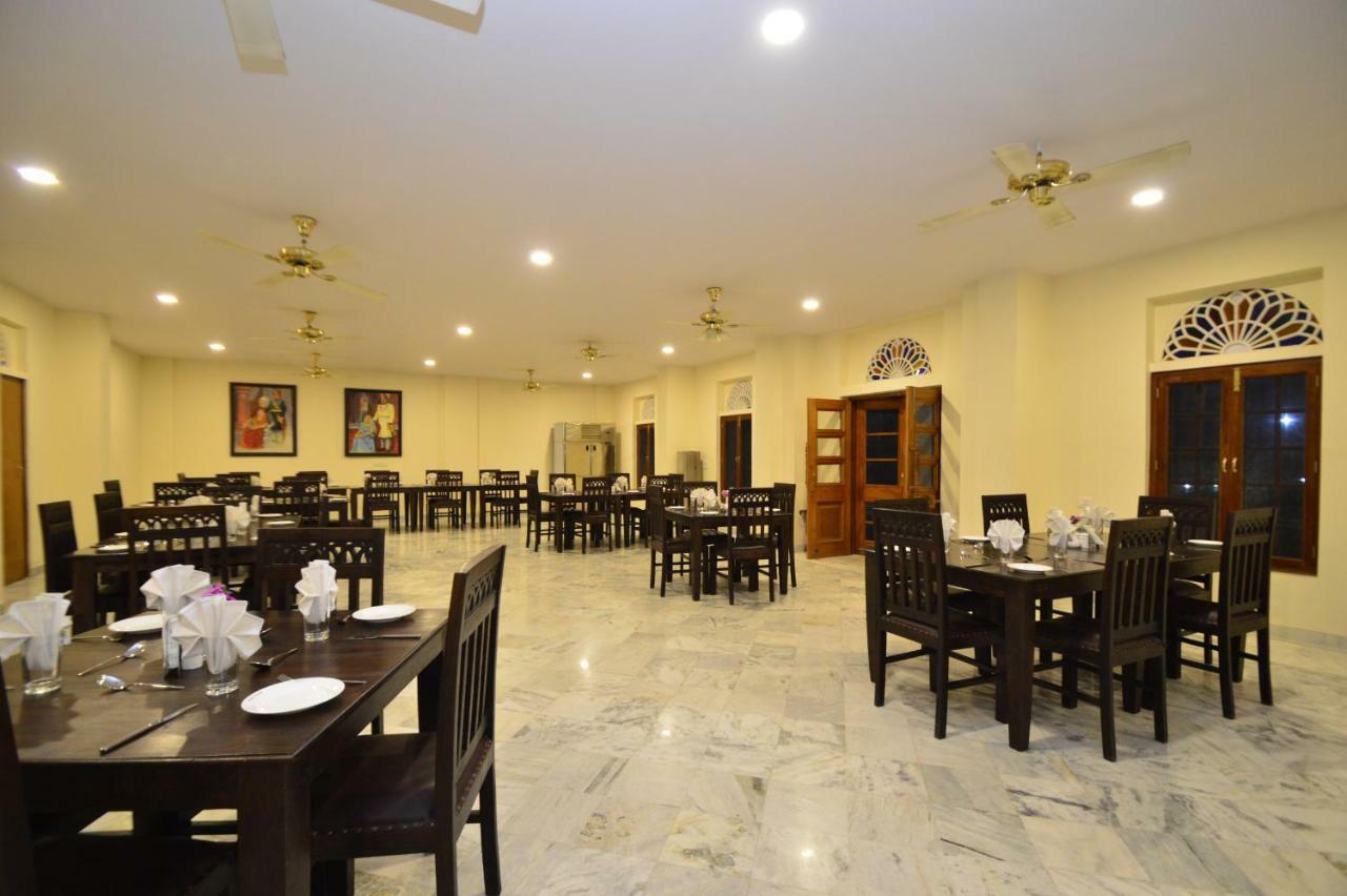 Aaram Baagh Agra By Pachar Group Hotel Bagian luar foto
