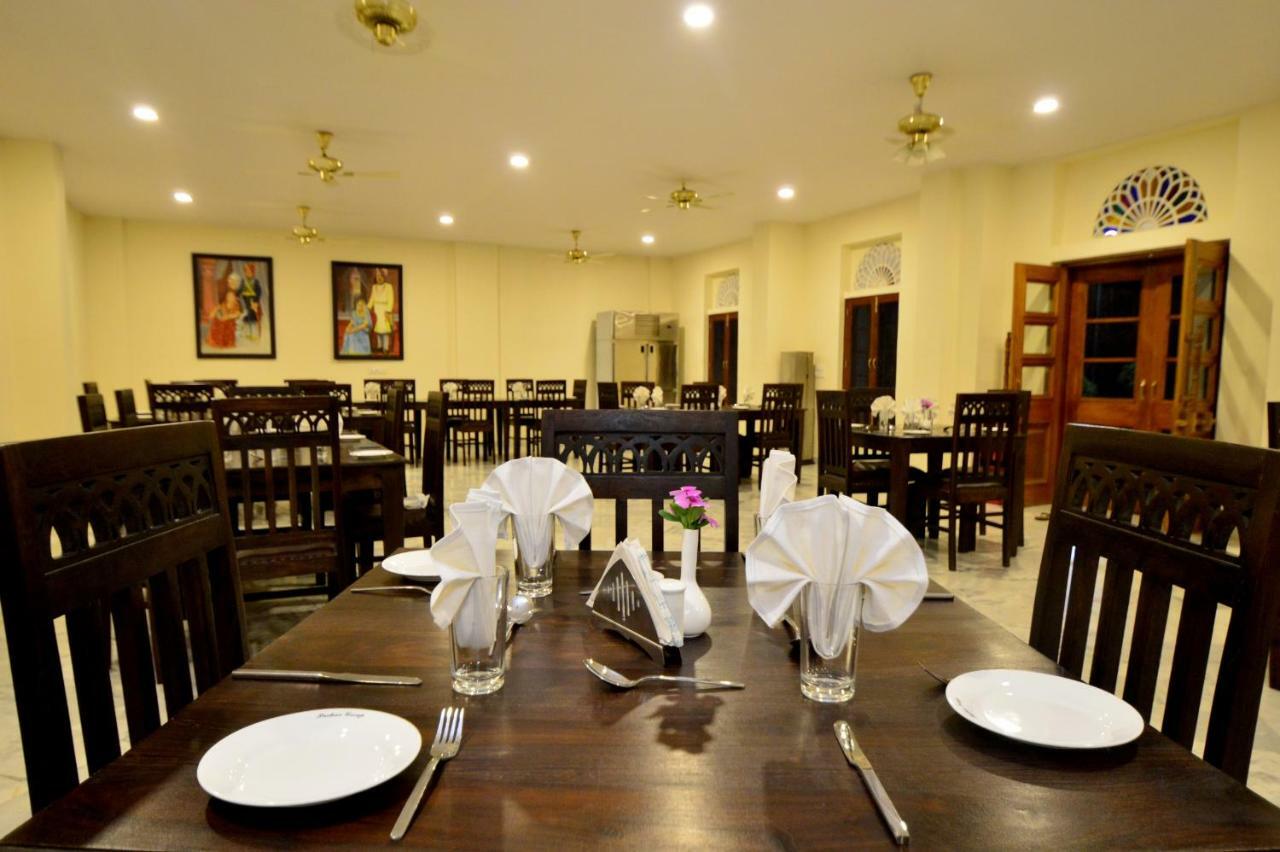 Aaram Baagh Agra By Pachar Group Hotel Bagian luar foto