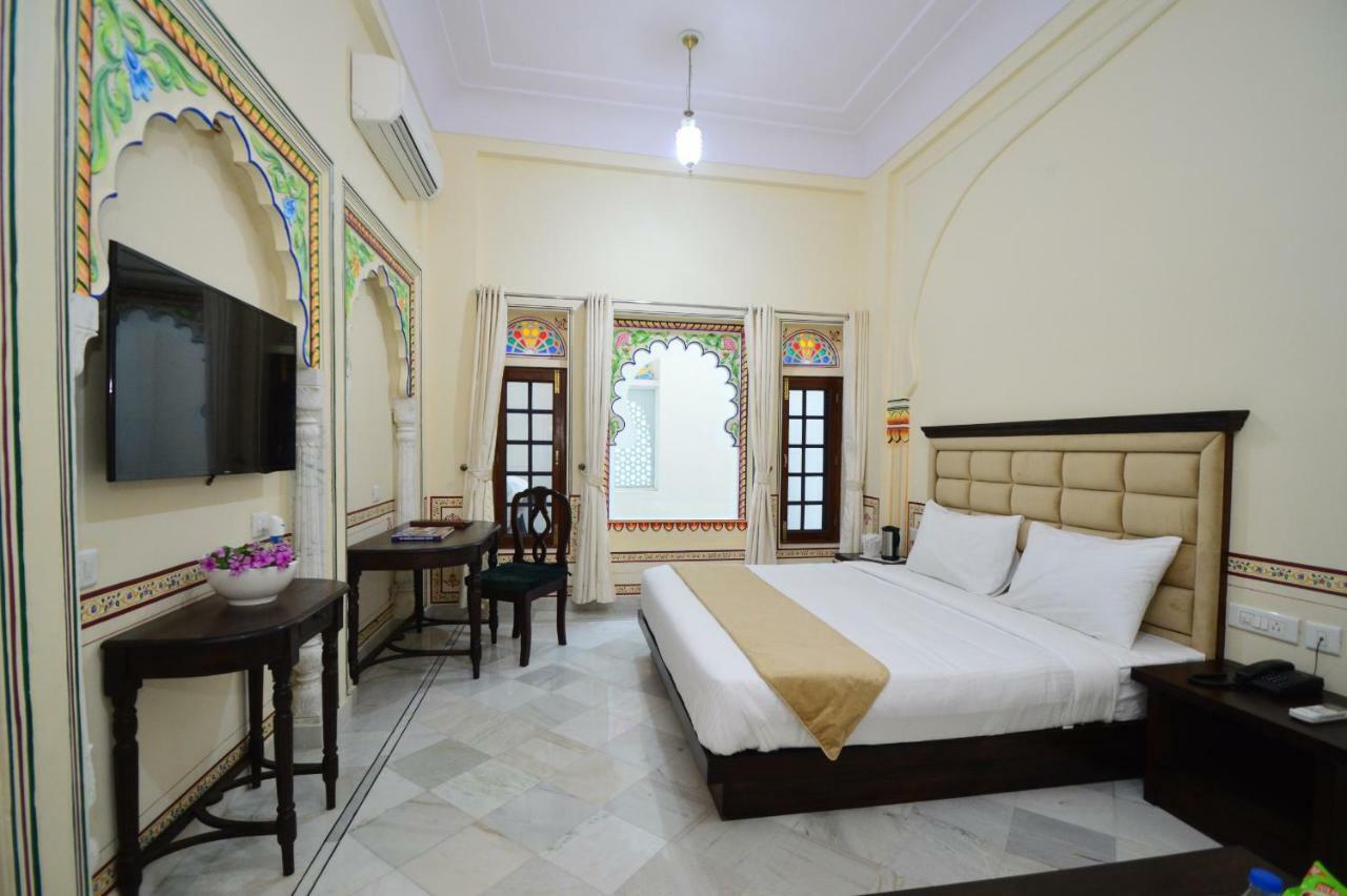 Aaram Baagh Agra By Pachar Group Hotel Bagian luar foto